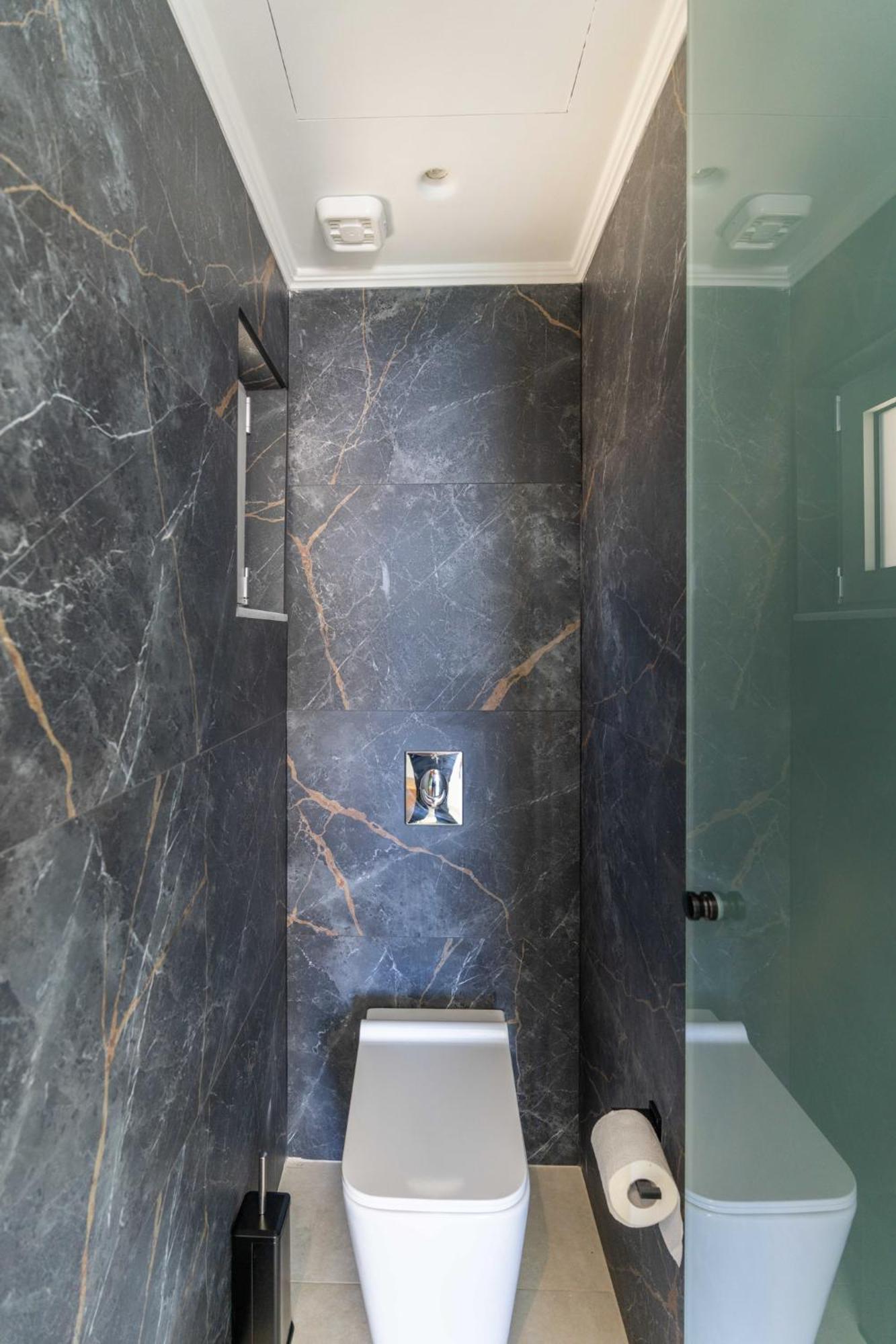 Mellamare Luxury Suites Athánion エクステリア 写真